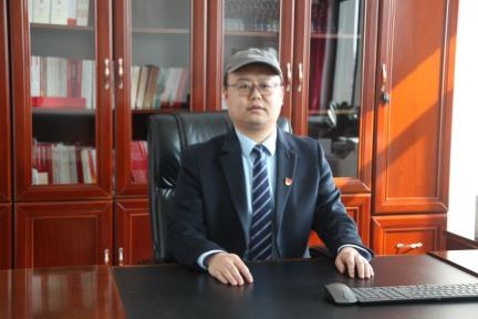 袁少东